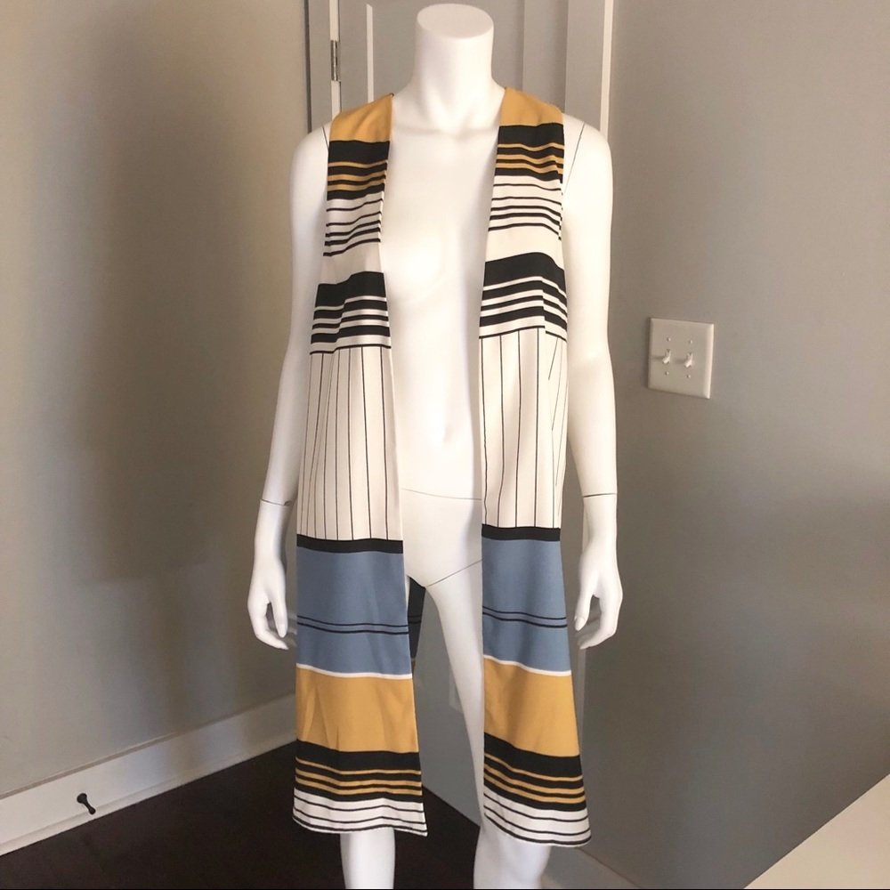 NWT River Island Vest Open Back 8 Sleeveless